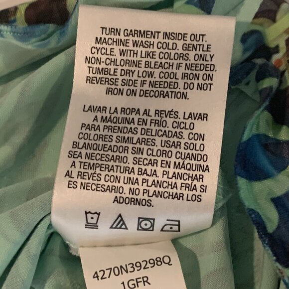 Beautiful EUC Covington Women's V-Neck Short Sleeve Top Size Medium Multicolored - Picture 9 of 11